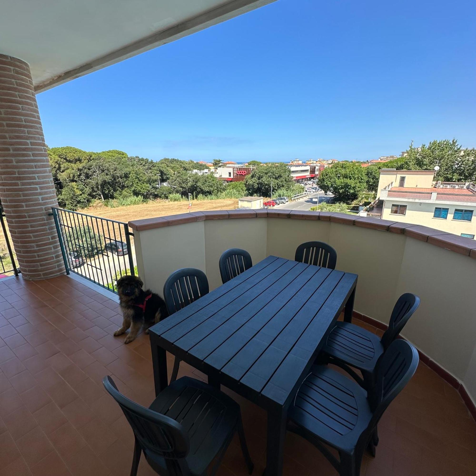 Le Residenze Di Santa Costanza - Le Dimore Aparthotel San Vincenzo Bagian luar foto